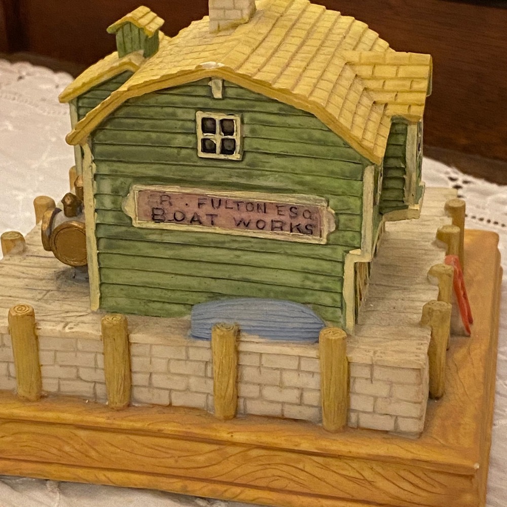 12" Glama "Fulton Boat Works" Music Box Rotating Hot Air Balloon Resin Diorama - Picture 7 of 11